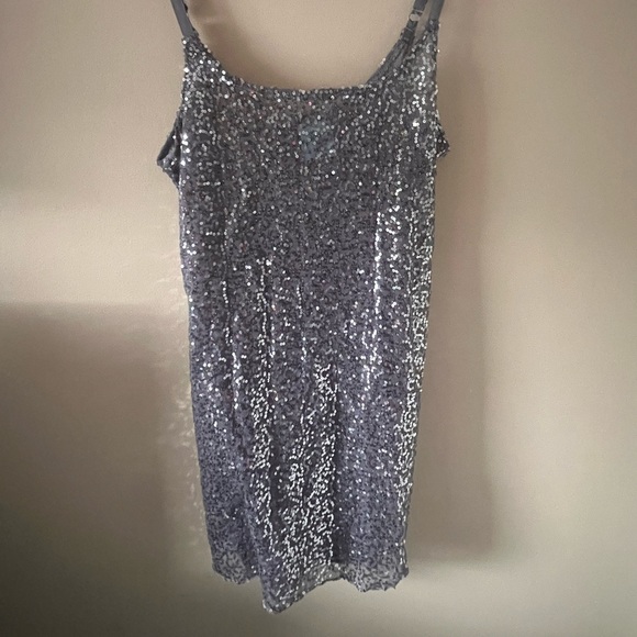 Sequin top - Picture 5 of 7